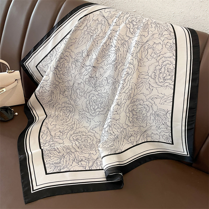 Lenço Toque de Seda Pisa 70x70cm - Estilo 39