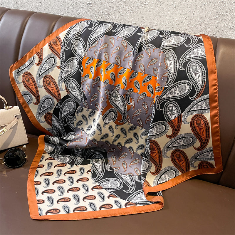 Lenço Toque de Seda Pisa 70x70cm - Estilo 41