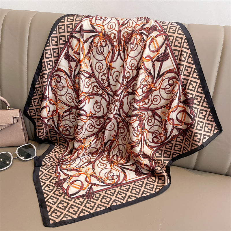 Lenço Toque de Seda Pisa 70x70cm - Estilo 55