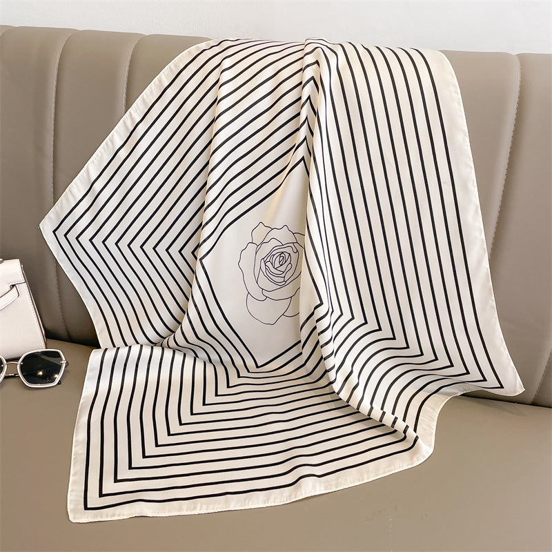 Lenço Toque de Seda Pisa 70x70cm - Estilo 18
